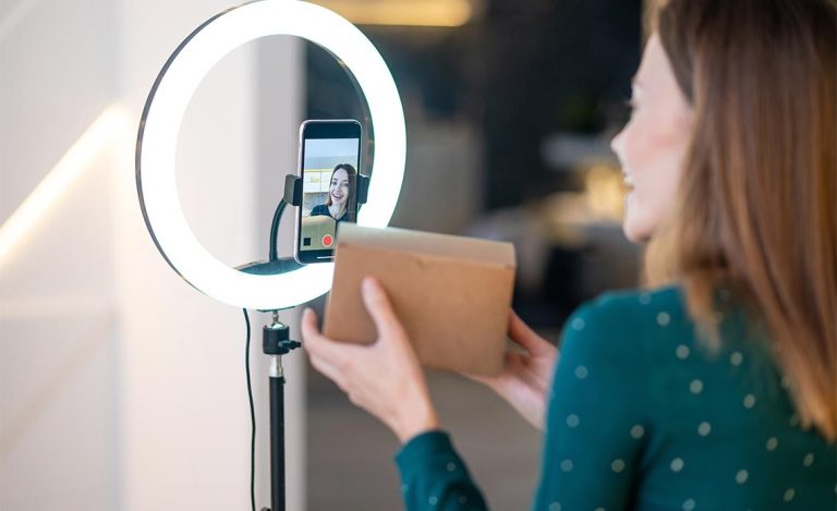 7 TikTok Live Strategies to Increase Viewers and Boost Sales